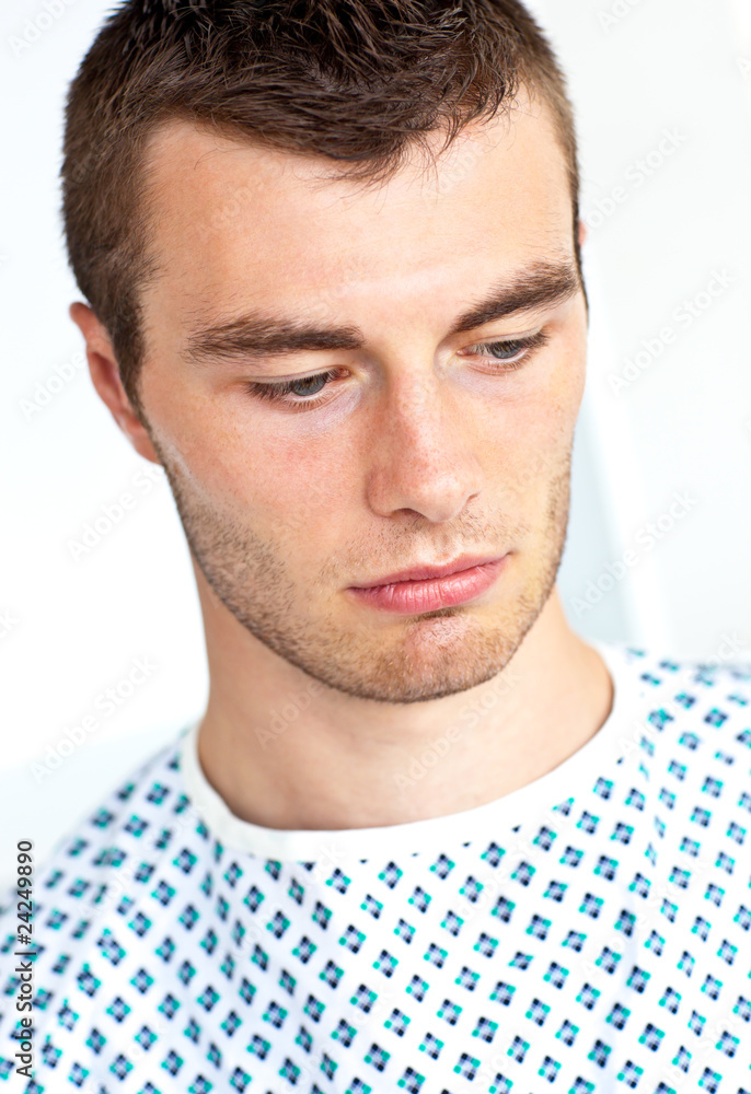 Obraz premium Depressed patient looking to the side