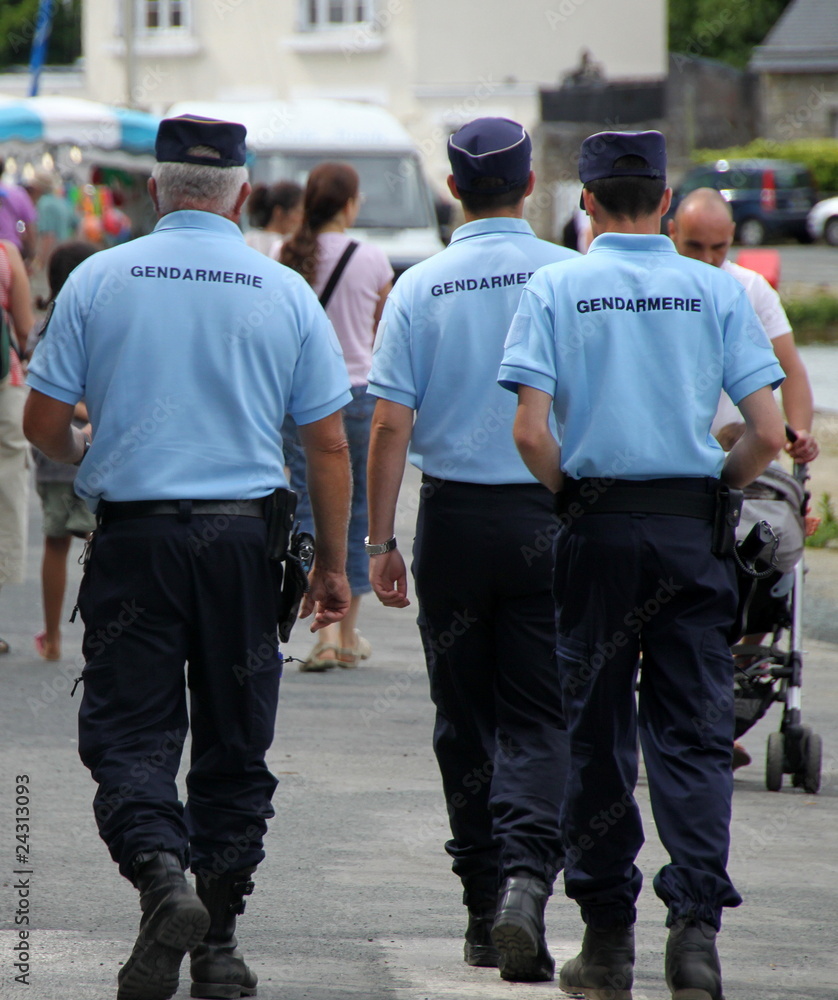 He reconocido Admisión Nadie gendarmerie nationale,gendarme,gendarmes foto de Stock | Adobe Stock