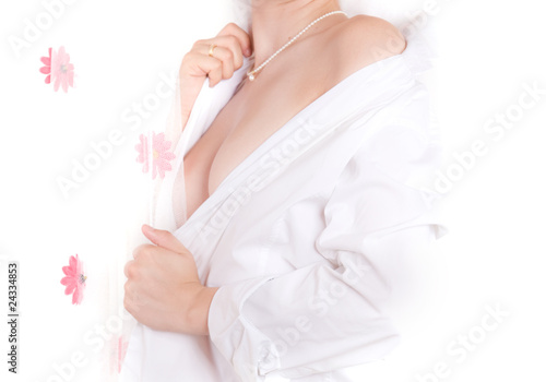 Quadro em tela poitrine de femme sous une chemise blanche