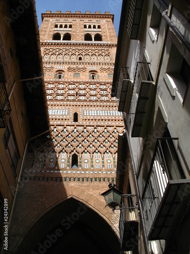 Torre mudéjar en Teruel 1 photo