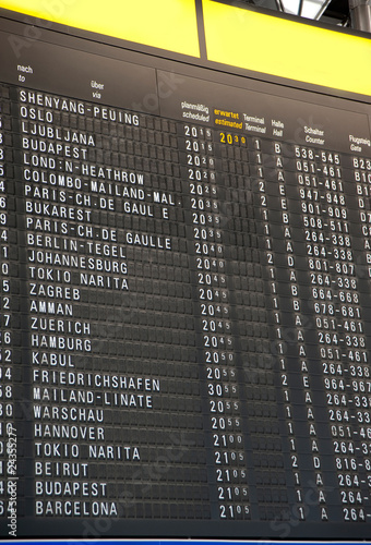 Arrival Departure Board- Flight schedule