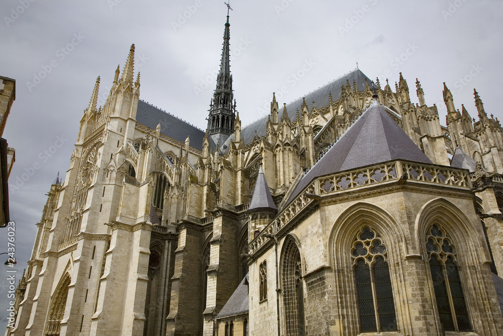 Fototapeta premium france; amiens; cathédrâle : façade sud et sacristie