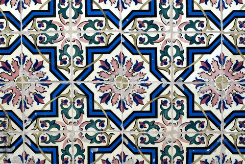 Portuguese glazed tiles 016