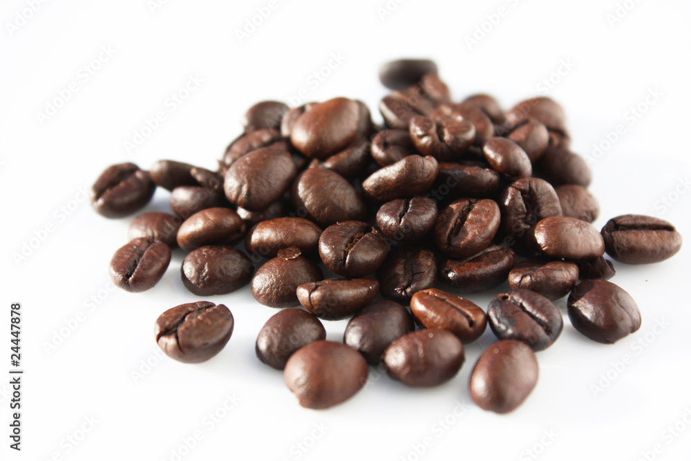 Obraz premium Mucchio di chicchi di caffè
