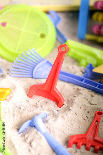 Wallpaper Mural fun in the sand Torontodigital.ca