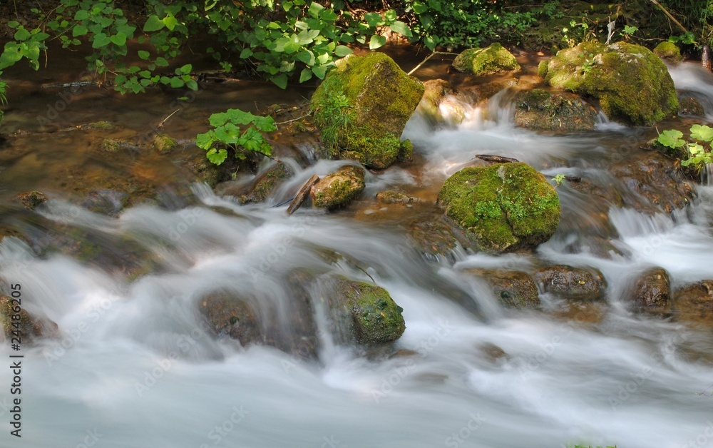 Fiume Aniene tra i monti Simbruini