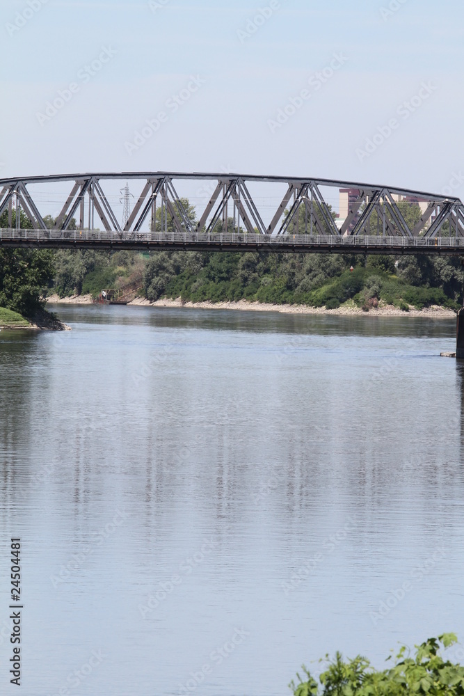 fiume po e ponte fiume po e ponte