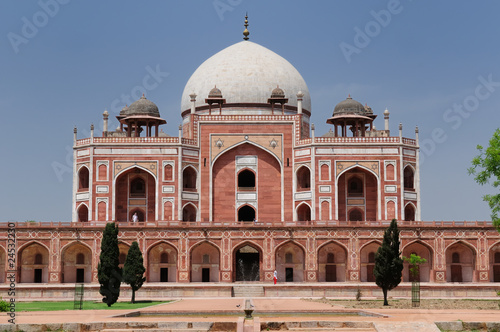 Delhi - Humayuns tomb photo