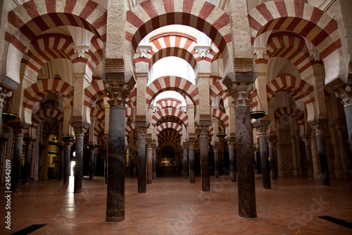 Mezquita de Córdoba © Zai Aragon