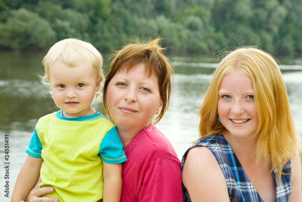 Fototapeta premium mother with children