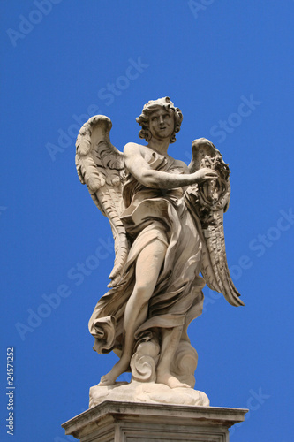 Statua del ponte di Castel Sant Angelo