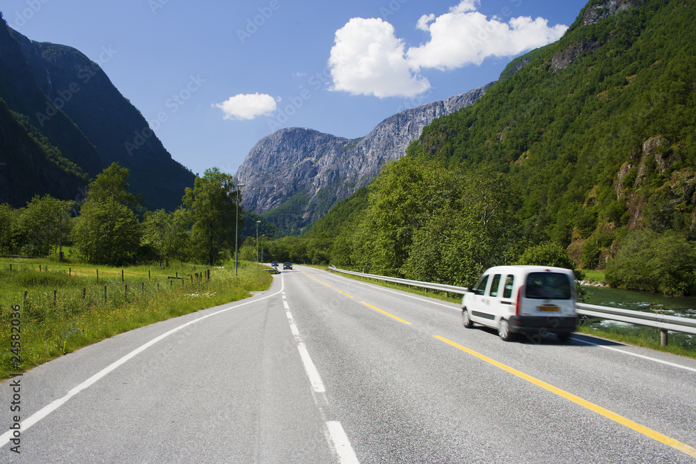 Naklejka premium Road at Gudvangen, Norway