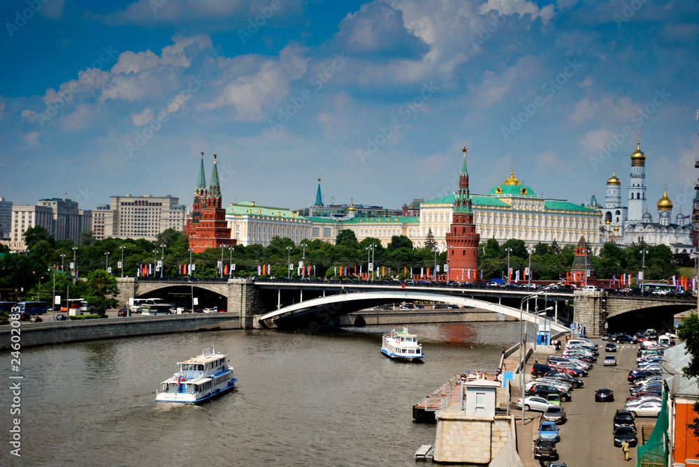 Vue sur le Kremlin de Moscou - obrazy, fototapety, plakaty 