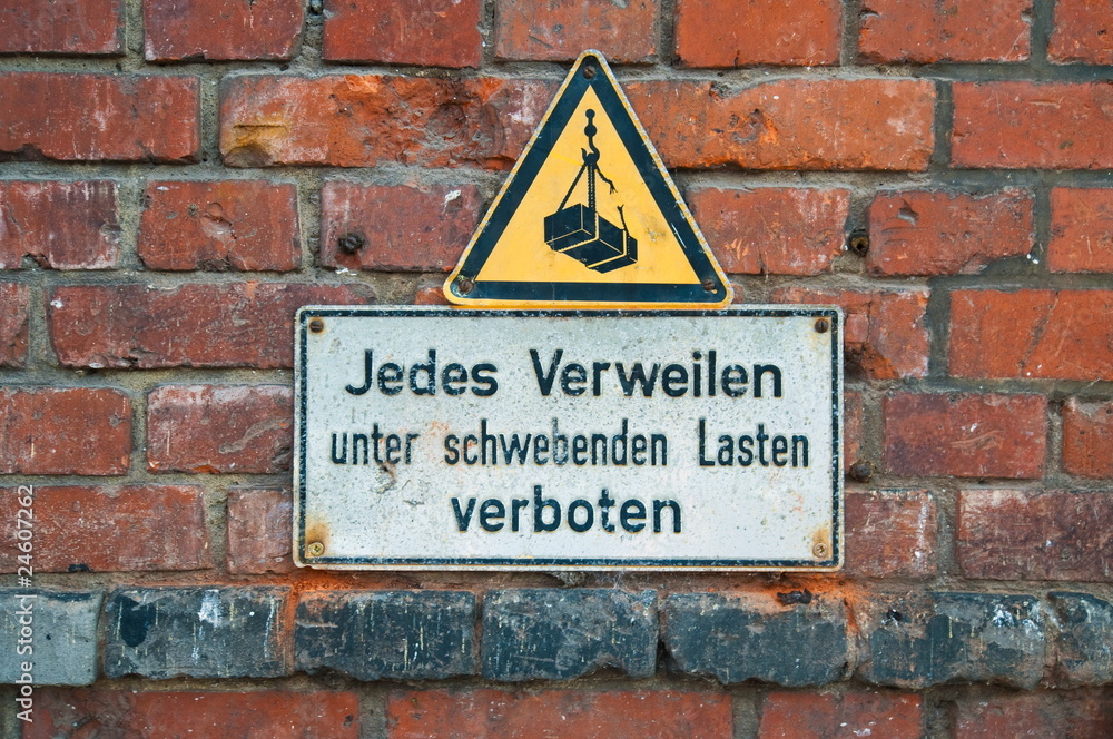 Warnhinweis in der Hamburger Speicherstadt