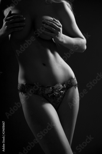 Nude woman © SL ADV