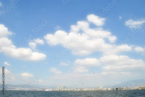 Manzara Bulut Şehir Deniz İzmir Alsancak Gökyüzü © melihdemirtas