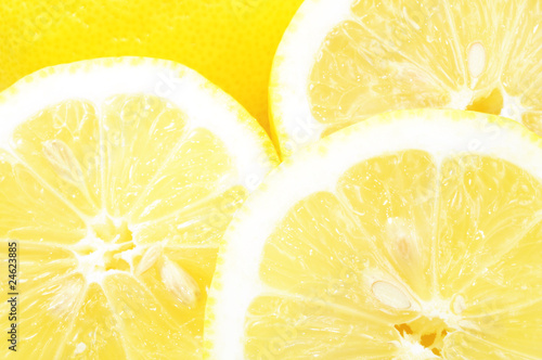 Cross sections of lemons