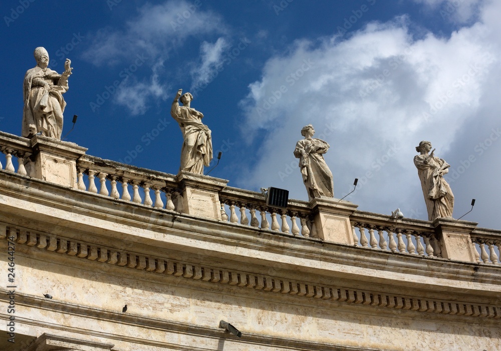 Obraz premium Colonnade in St.Peter's square, Rome, Italy