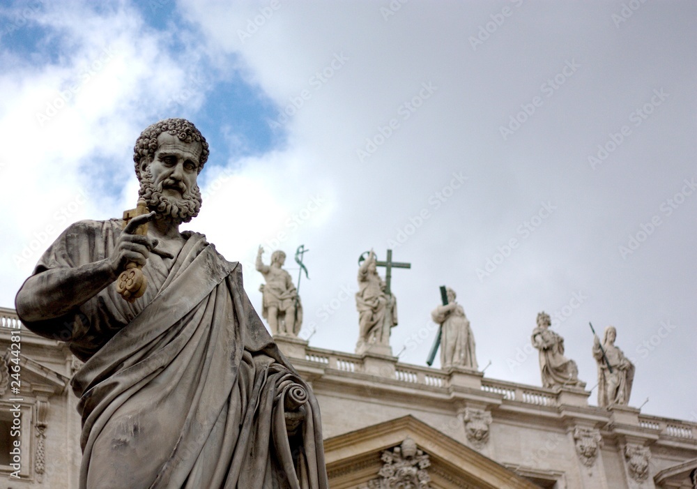 Obraz premium Sculpture of St. Peter in Vatican. Europe