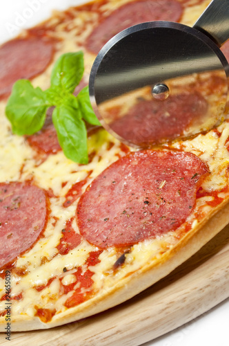 Salami-Pizza photo