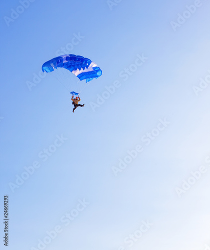 skydiver