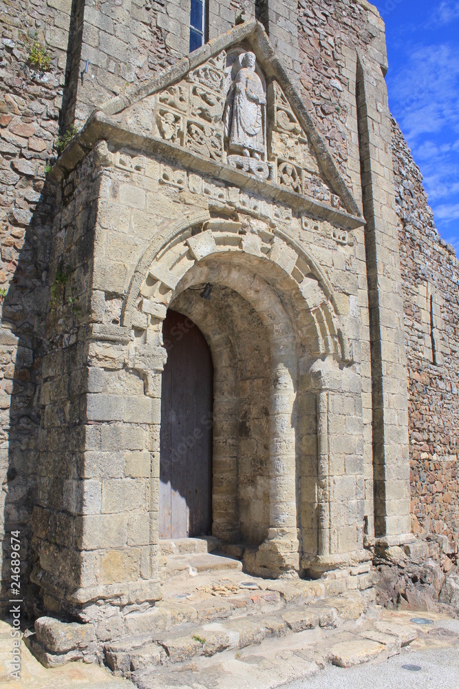 Eglise romane Saint-Nicolas (1020)