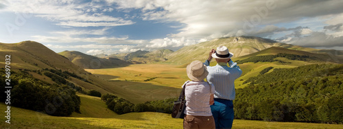 Foto turisti in Valnerina - Castelluccio di Norcia