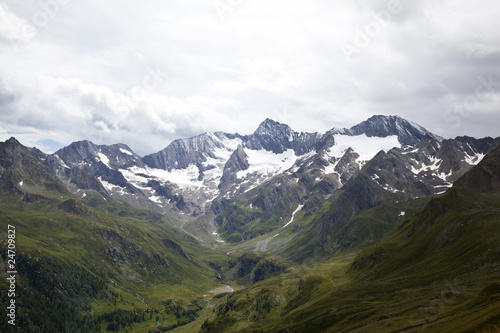 Blick auf Ötztaler Alpen - auf dem Weg zum Timmelsjoch