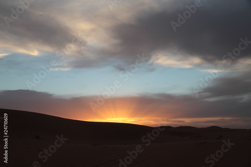 Sonneuntergang in der Sahara am Erg Chebbi - Marokko