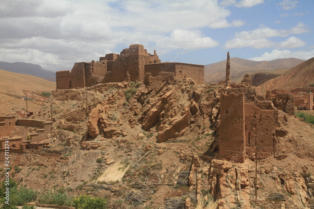 Obraz premium Verfallene Kasbah im Dades-Tal, Hoher Atlas - Marokko