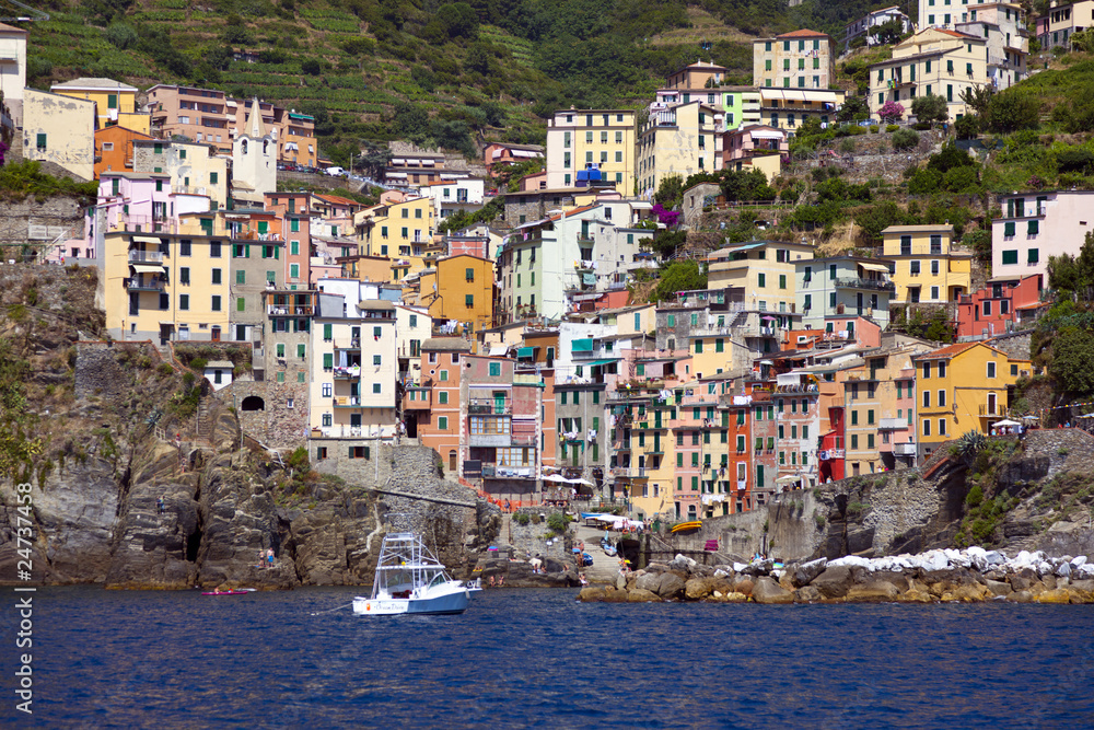 Colorful italian houses on the cinque terre