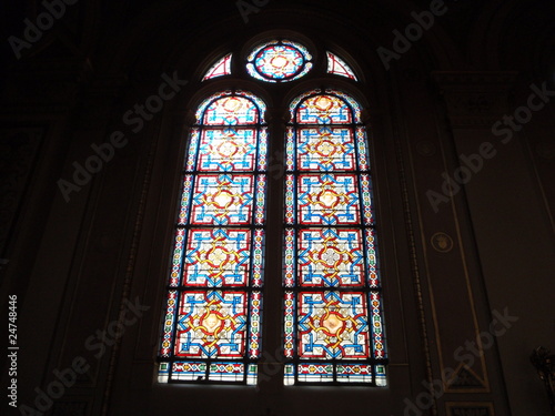 Vitrail de l'église de la Sainte Trinité à Paris