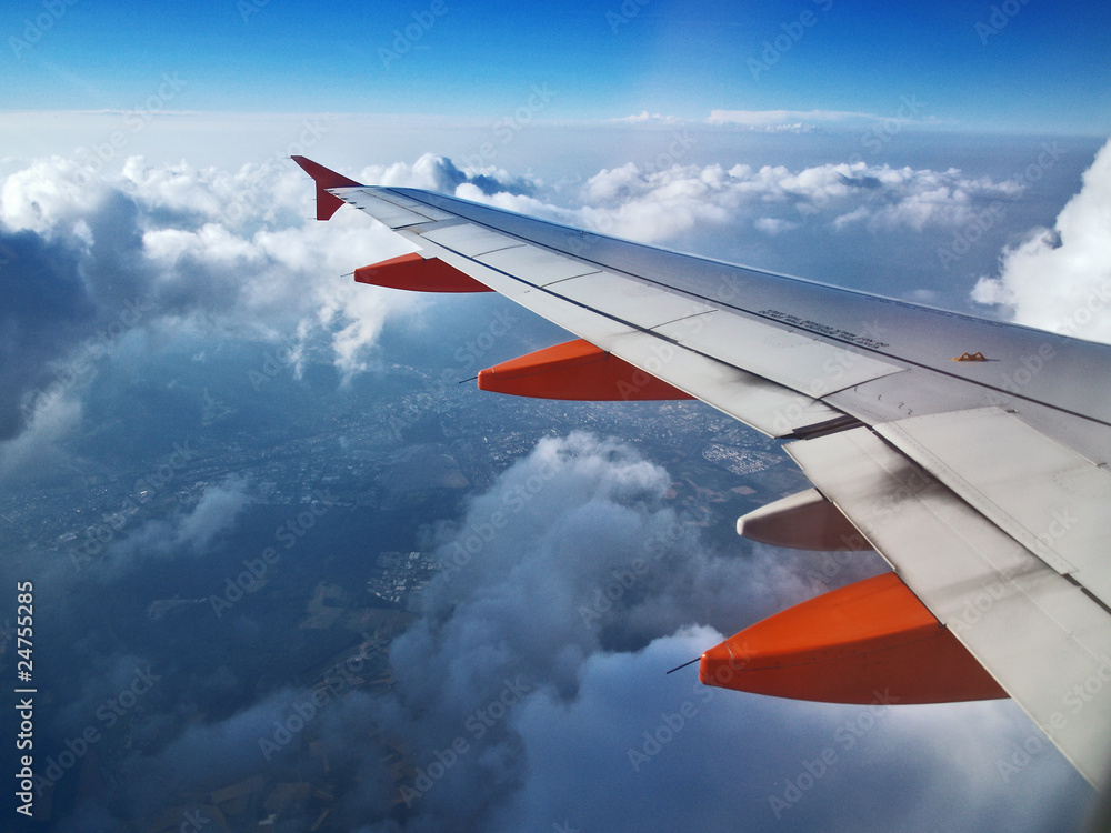 Fototapeta premium plane heading back home