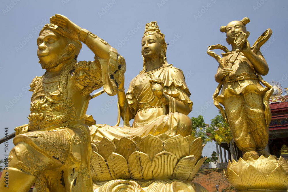 Fototapeta premium Goldene Figuren