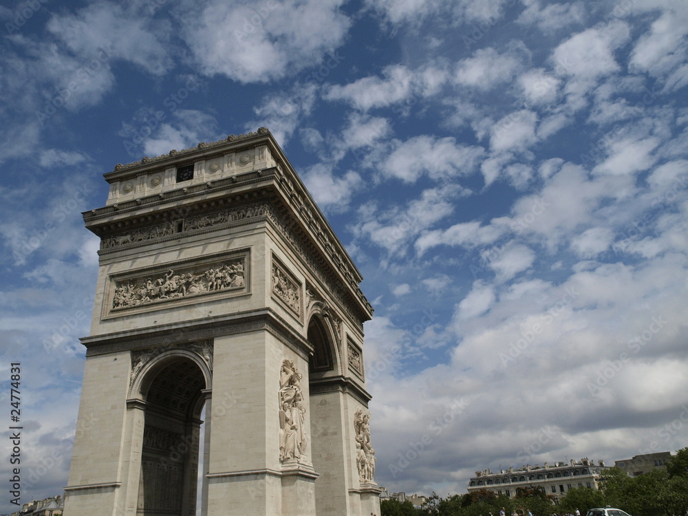 Arco del triunfo en Paris (Francia)