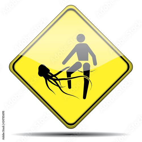 Señal peligro picadura medusa