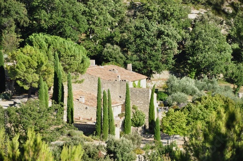 mas provençal