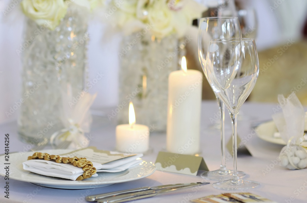 Fototapeta premium Empty place card on the festive table