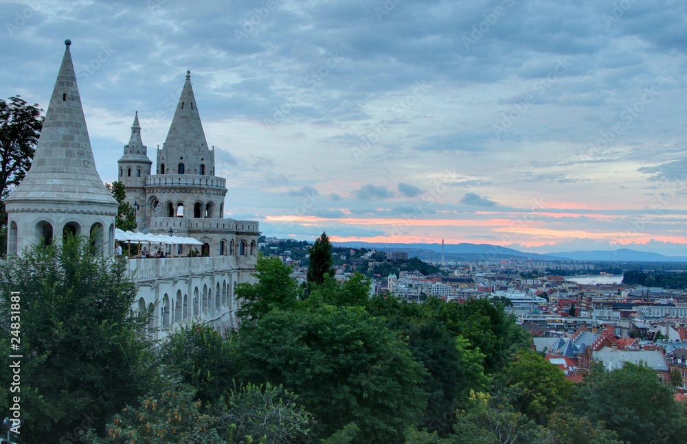 Fototapeta premium le bastion des pecheurs à budapest