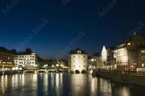 Zürich at night © belizar