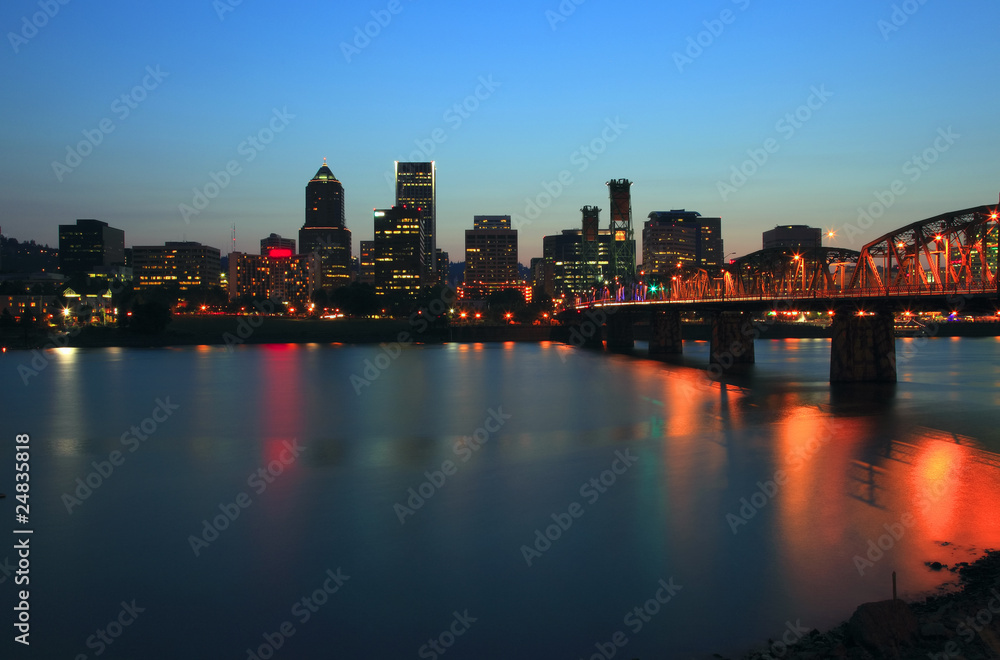 Portland Oregon a changing light at dusk & the Hawthorne bridge. Portland Oregon a changing light at dusk & the Hawthorne bridge.