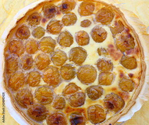 tarte aux prunes photo