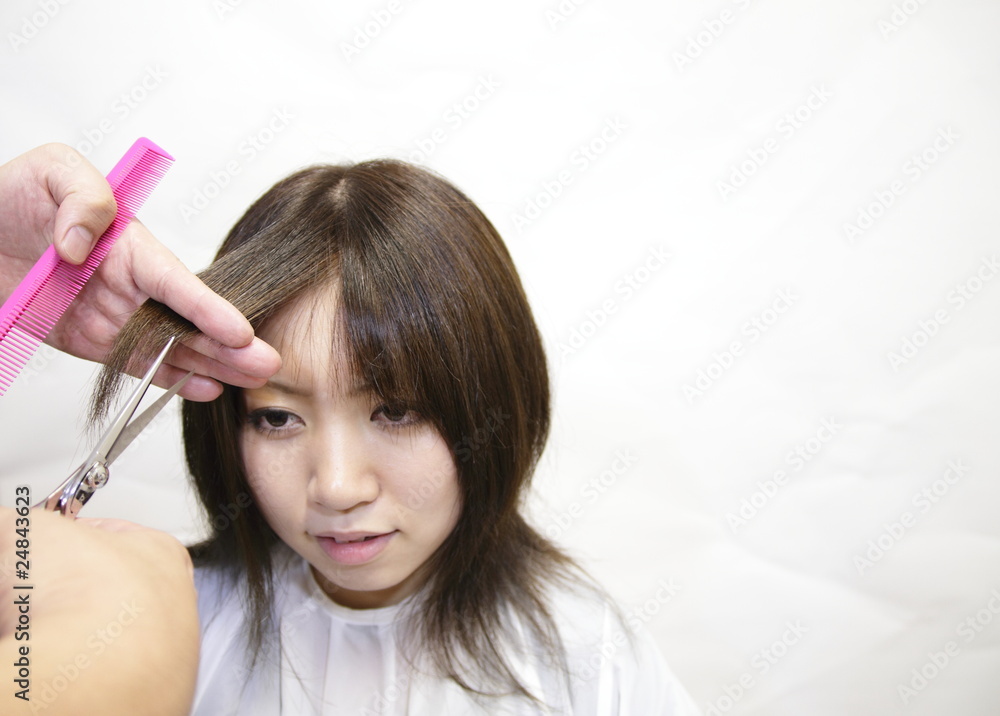 Naklejka premium 美容室の女性