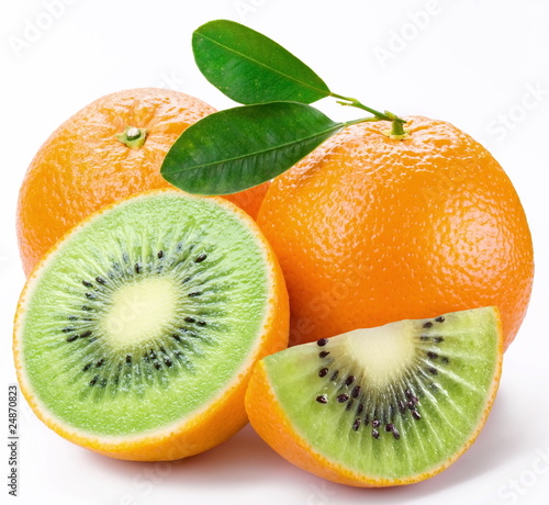 Obraz na plátně Flesh kiwi cut ripe orange. Product of genetic engineering. Comp