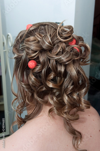 la coiffure d' une mariée