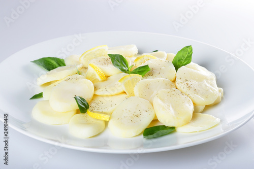 Salade pomme de terre basilic citron