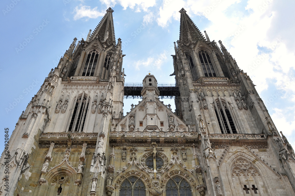 Fototapeta premium Dom-the Regensburg Cathedral,Germany(UNESCO site)