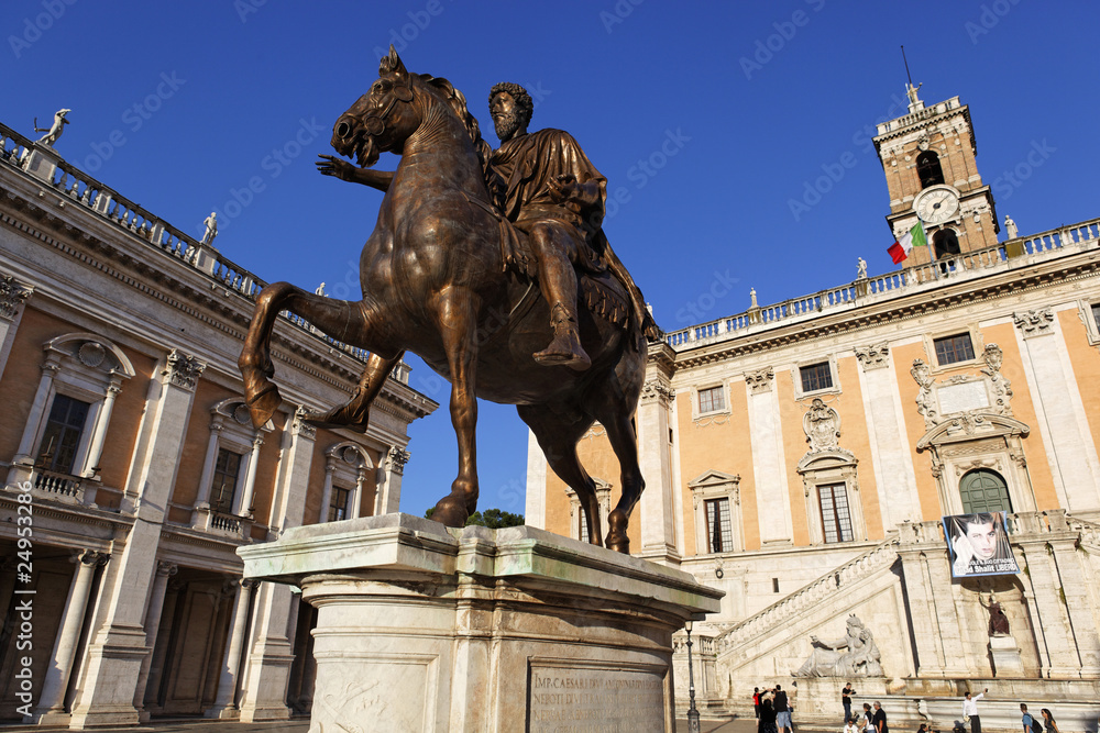 Statue de Marc Aurele, Piazza del Campidoglio