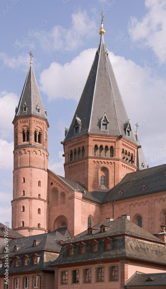 Eastern towers of Mainz Cathedral Eastern towers of Mainz Cathedral
