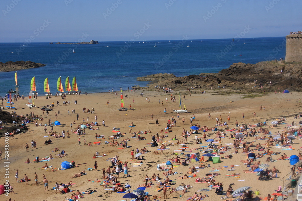 sur la plage de Saint Malo